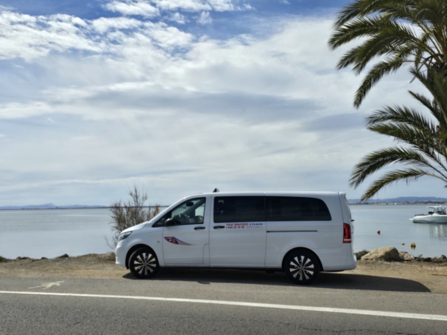 Eurotaxi de 8 plazas en Cartagena