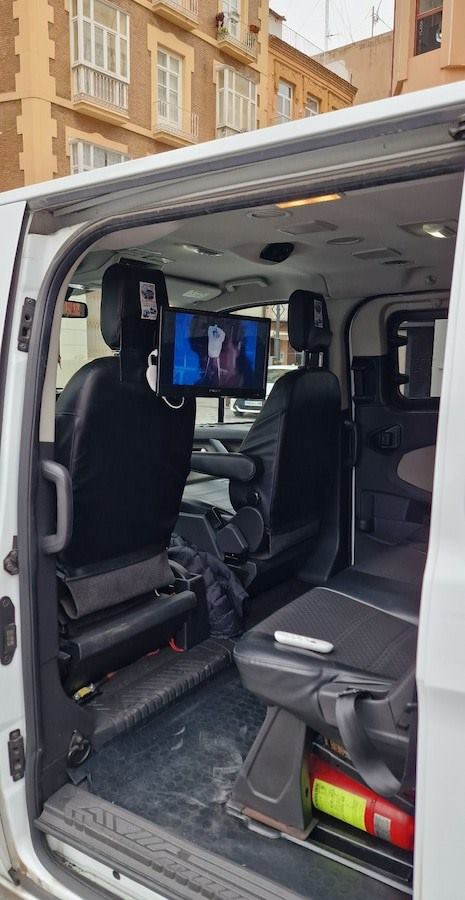 Interior de Eurotaxi adaptado en Cartagena